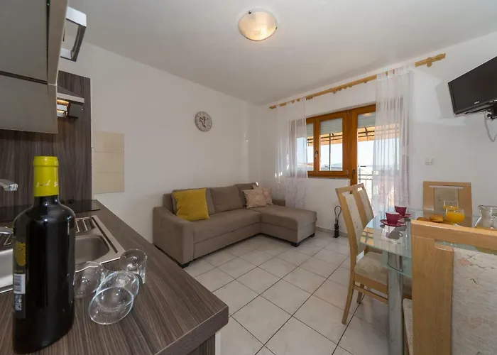 Apartament Jukic Sveti Filip i Jakov